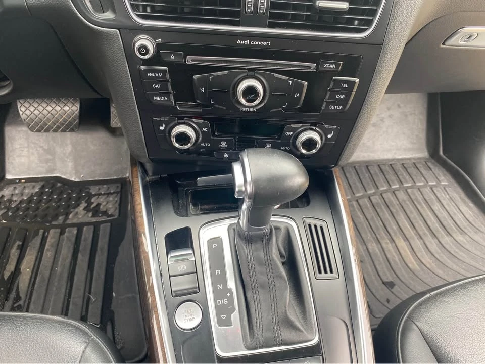 2013 Audi 8R Q5 - Image 15 of 17