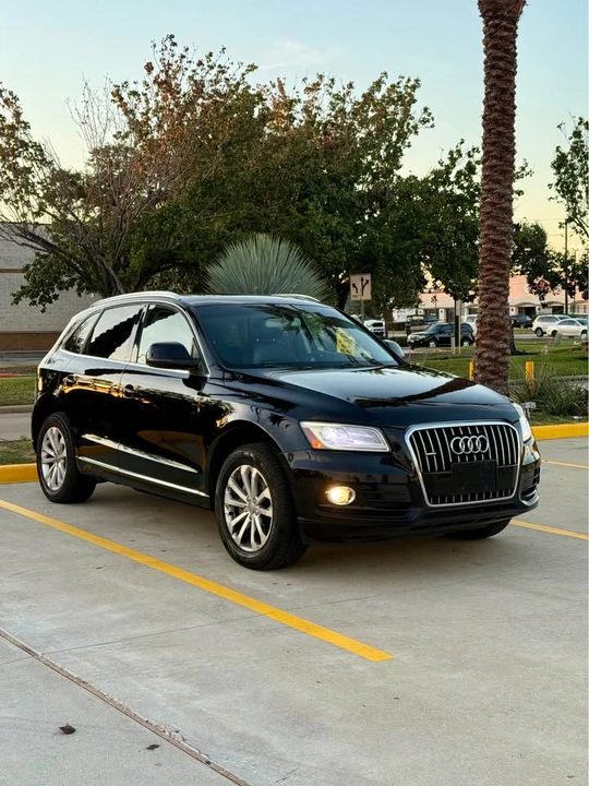 2013 Audi 8R Q5 - Image 2 of 15