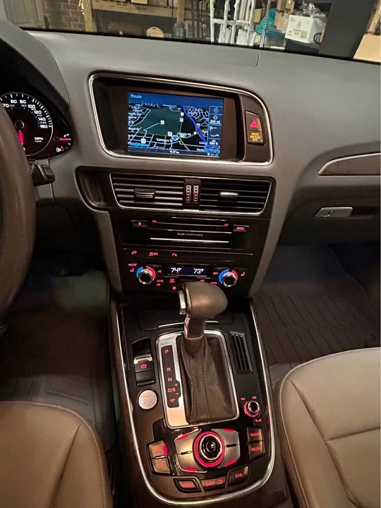 2013 Audi 8R Q5 - Image 10 of 19