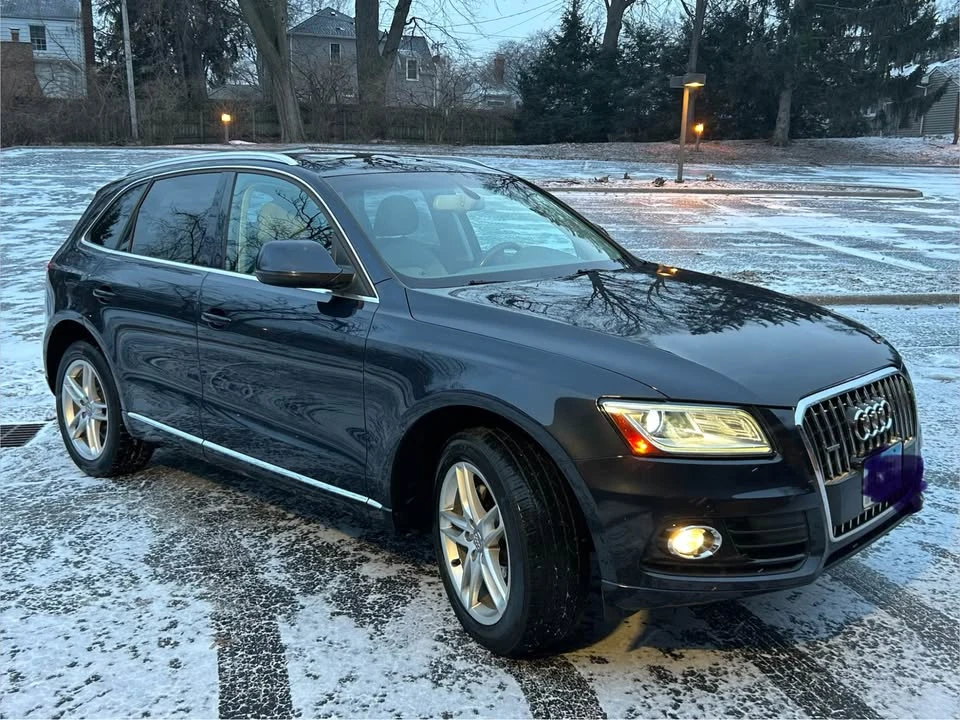 2013 Audi 8R Q5 - Image 2 of 19