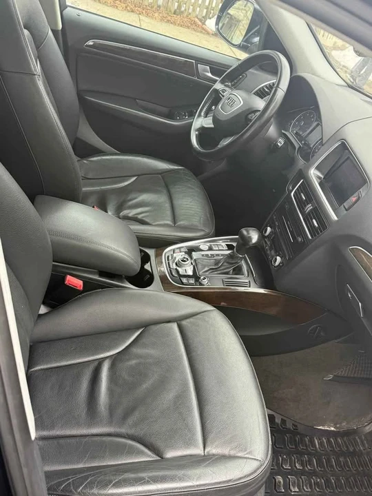 2013 Audi 8R Q5 - Image 12 of 13