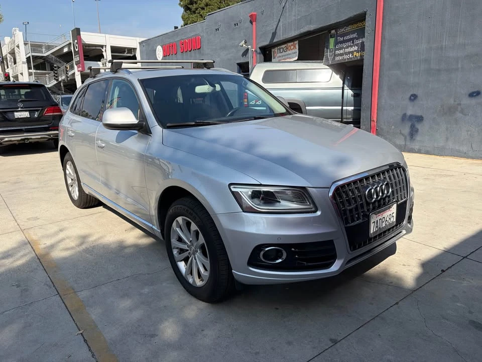 2013 Audi 8R Q5 - Image 2 of 7