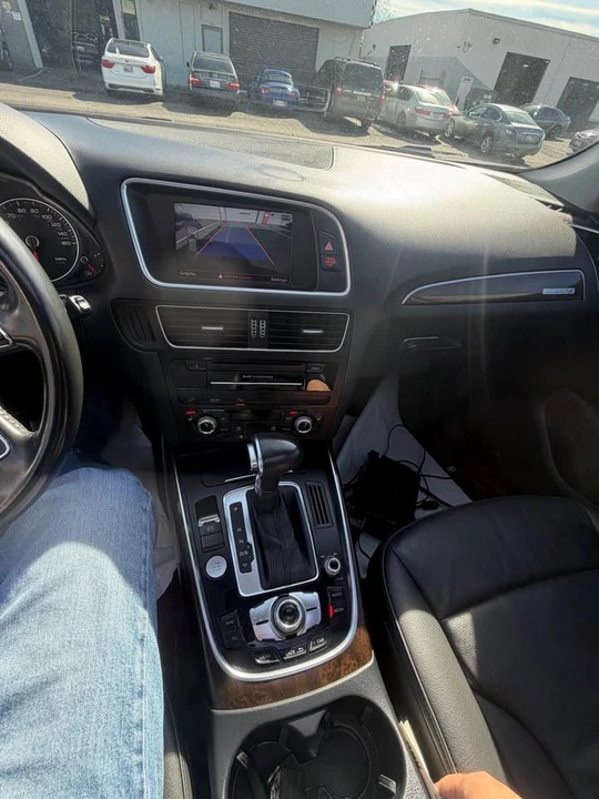 2013 Audi 8R Q5 - Image 10 of 12