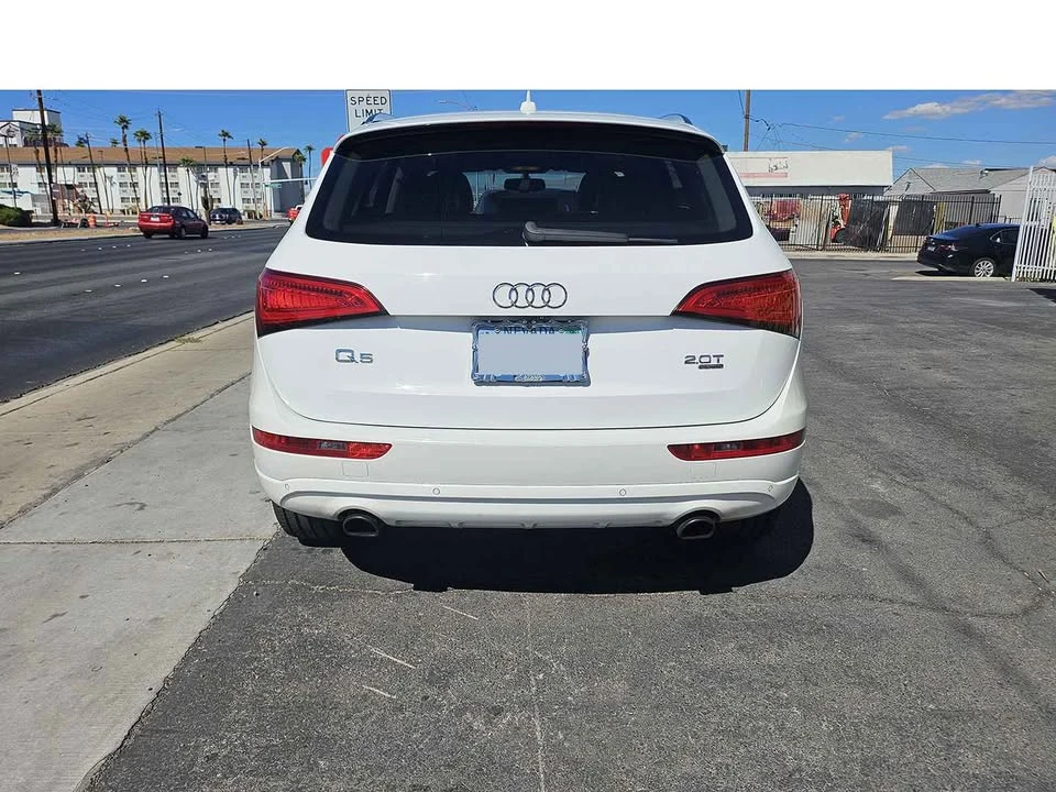2013 Audi 8R Q5 - Image 2 of 5