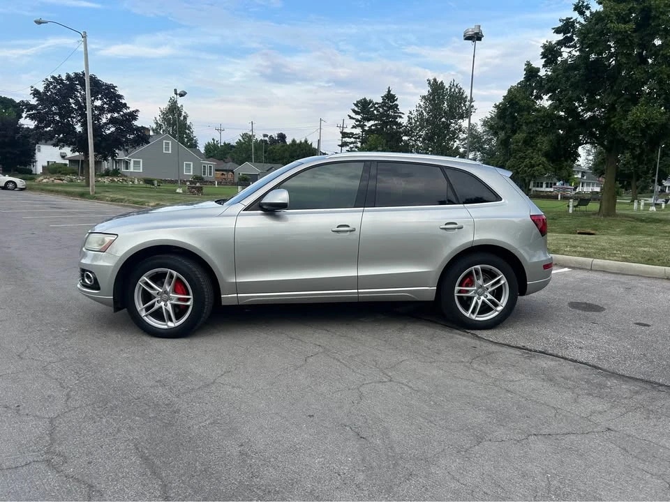 2013 Audi 8R Q5 - Image 2 of 2