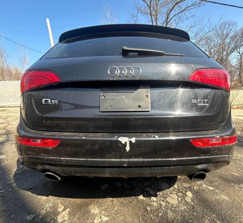 2013 Audi 8R Q5 - Image 2 of 11