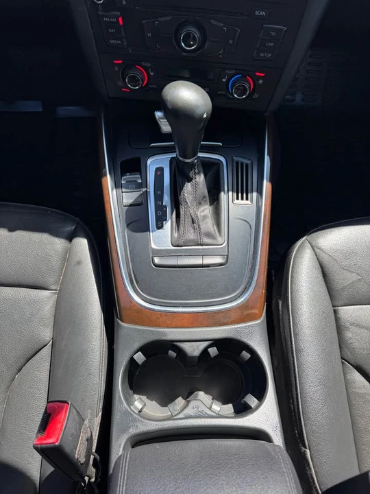 2013 Audi 8R Q5 - Image 10 of 18