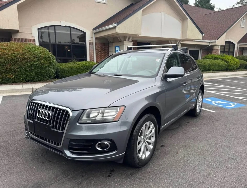 2013 Audi 8R Q5 - Image 2 of 19