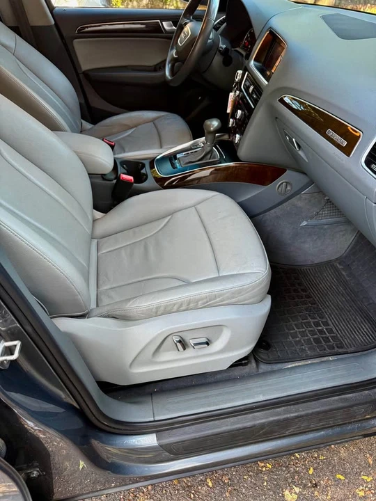 2013 Audi 8R Q5 - Image 8 of 10