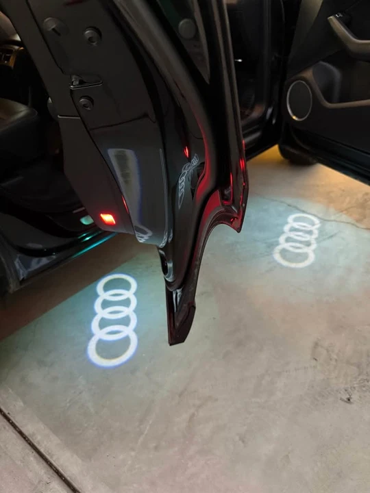 2013 Audi 8R Q5 - Image 17 of 17
