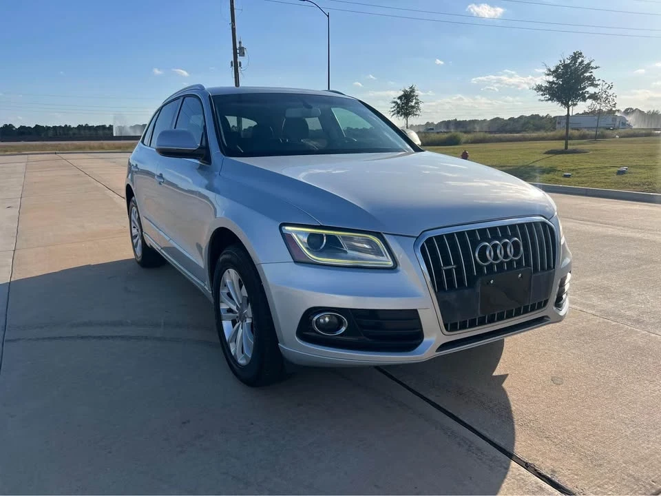 2013 Audi 8R Q5 - Image 2 of 15