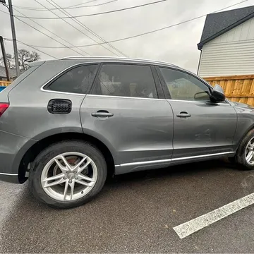 2013 Audi Q5 2.0T Quattro Premium