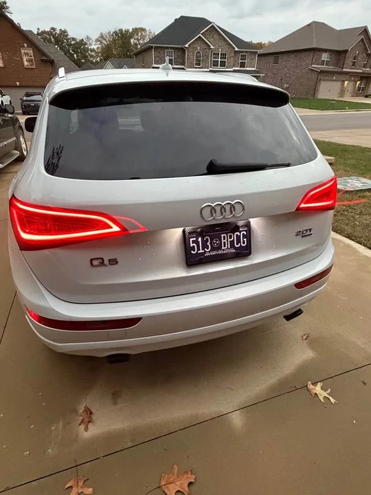 2013 Audi 8R Q5 - Image 10 of 16