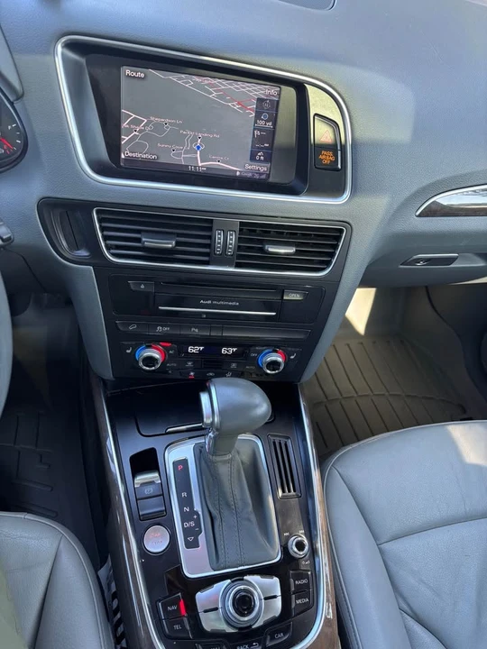 2013 Audi 8R Q5 - Image 12 of 16