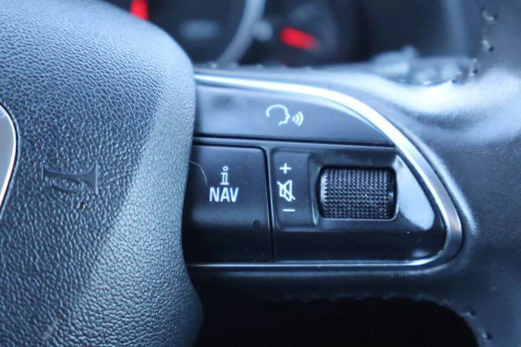 2013 Audi 8R Q5 - Image 16 of 19
