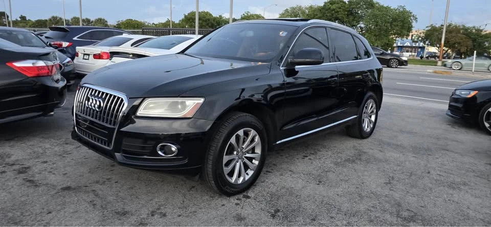 2013 Audi 8R Q5 - Image 2 of 18
