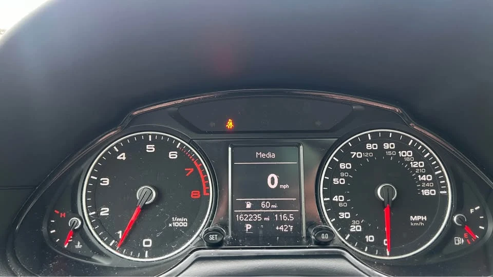 2013 Audi 8R Q5 - Image 5 of 12