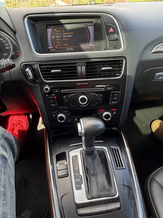 2013 Audi 8R Q5 - Image 11 of 16