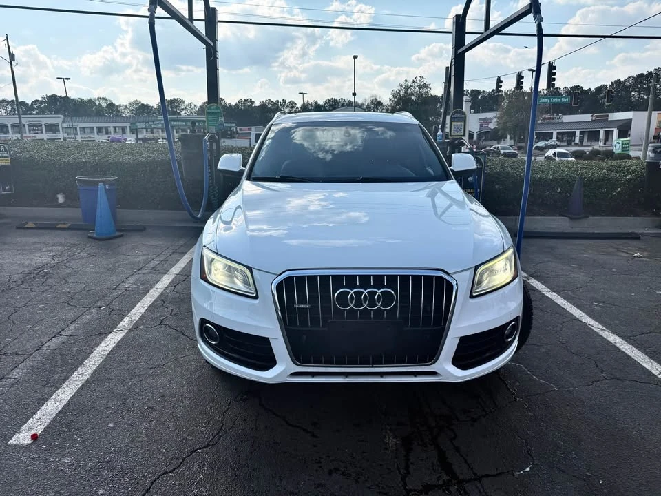 2013 Audi 8R Q5 - Image 2 of 19