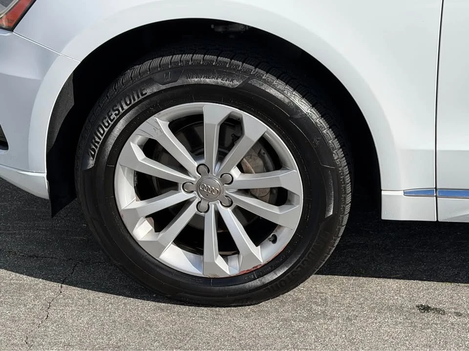 2013 Audi 8R Q5 - Image 9 of 16