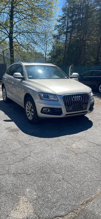 2013 Audi 8R Q5 - Image 2 of 10