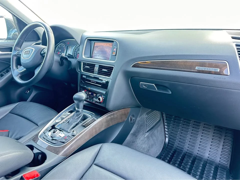 2013 Audi 8R Q5 - Image 10 of 14