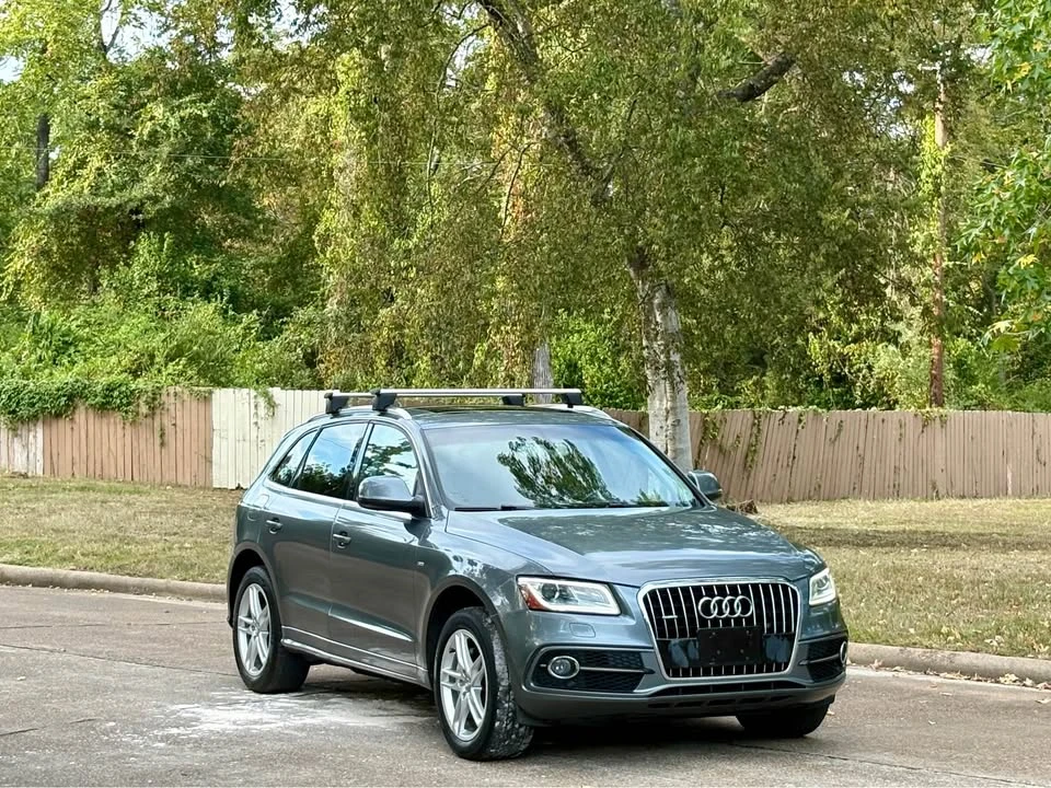 2013 Audi 8R Q5 - Image 2 of 19