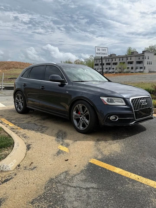 2013 Audi 8R Q5 - Image 2 of 10