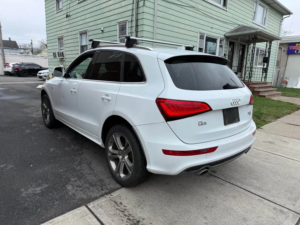 2013 Audi 8R Q5 - Image 6 of 17