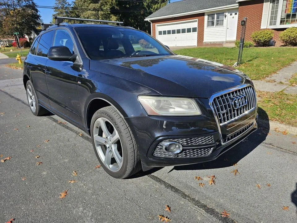 2013 Audi 8R Q5 - Image 2 of 19