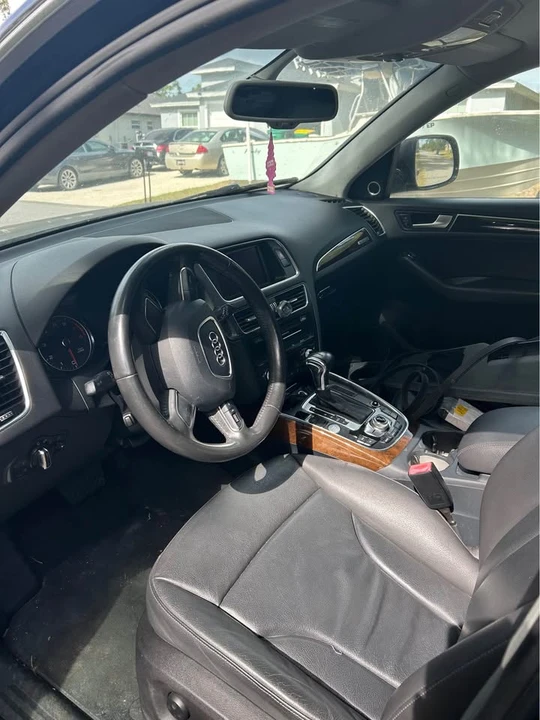 2014 Tesla Model S - Image 8 of 16