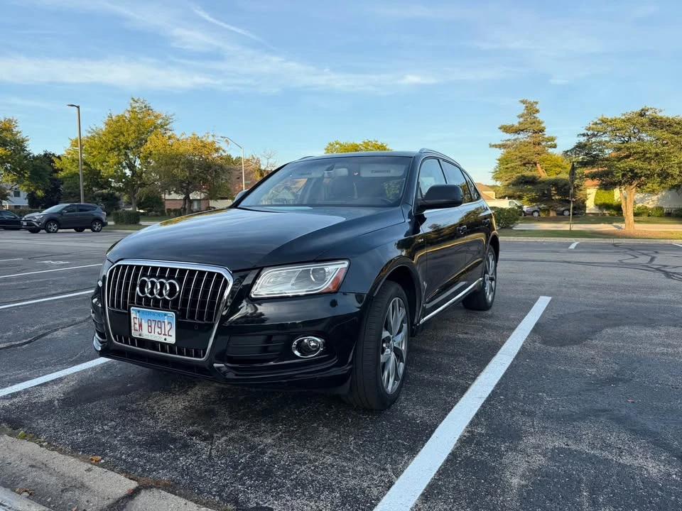 2013 Audi 8R Q5 - Image 2 of 15
