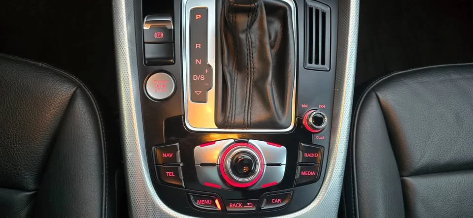 2013 Audi 8R Q5 - Image 18 of 20