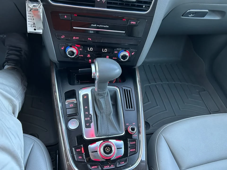2013 Audi 8R Q5 - Image 12 of 20