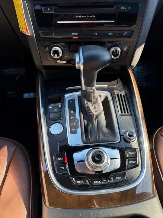 2013 Audi 8R Q5 - Image 10 of 19