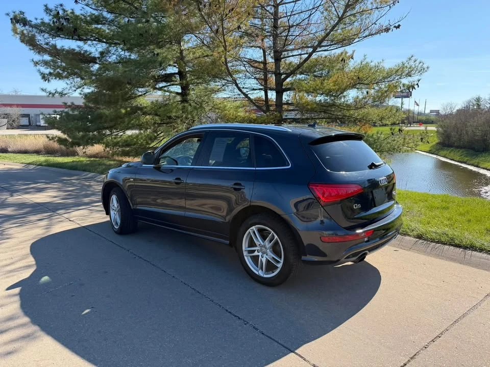2013 Audi 8R Q5 - Image 2 of 19