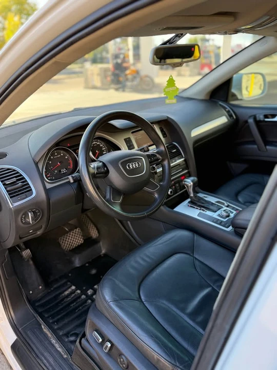 2013 Audi 4L Q7 - Image 5 of 9
