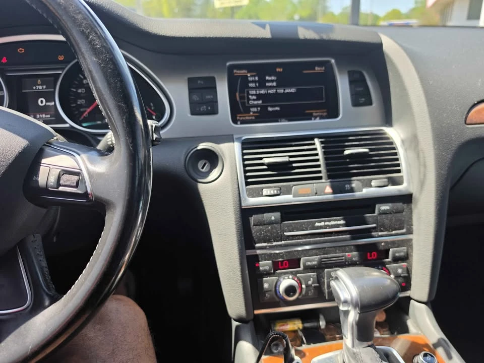 2013 Audi 4L Q7 - Image 9 of 10