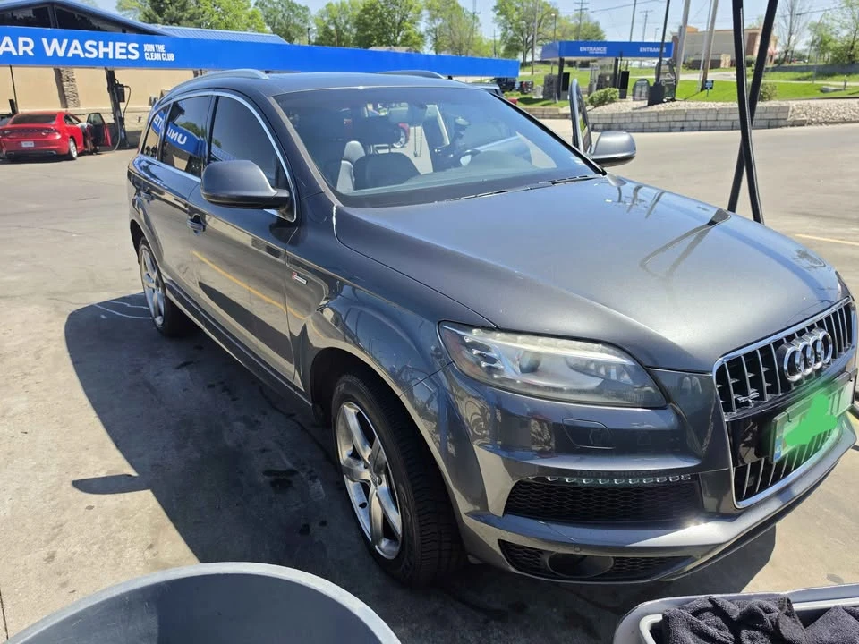 2013 Audi 4L Q7 - Image 2 of 10