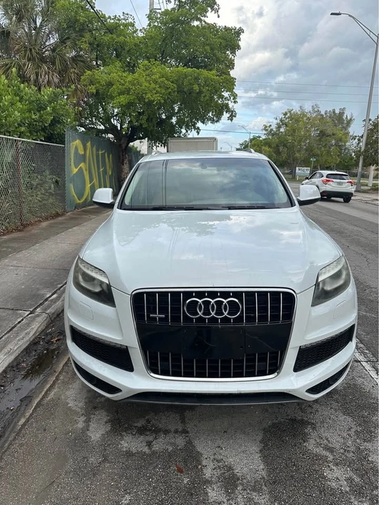 2013 Audi 4L Q7 - Image 2 of 9