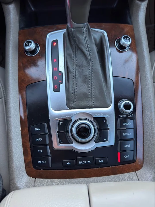 2013 Audi 4L Q7 - Image 9 of 19