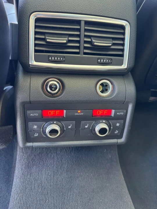 2013 Audi 4L Q7 - Image 14 of 19