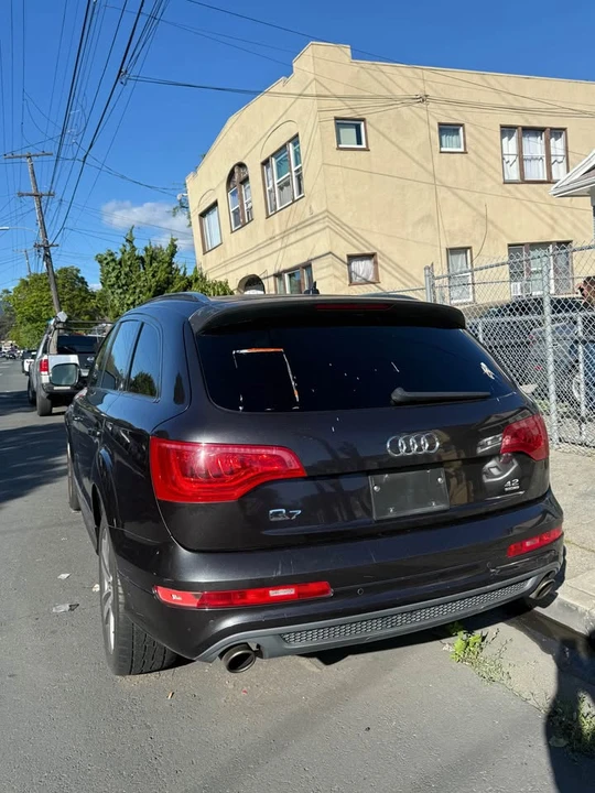 2013 Audi 4L Q7 - Image 5 of 12