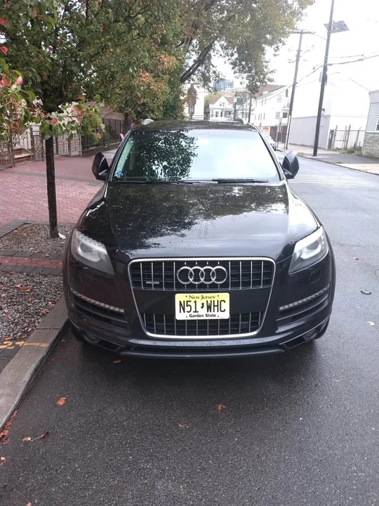 2013 Audi 4L Q7 - Image 2 of 10