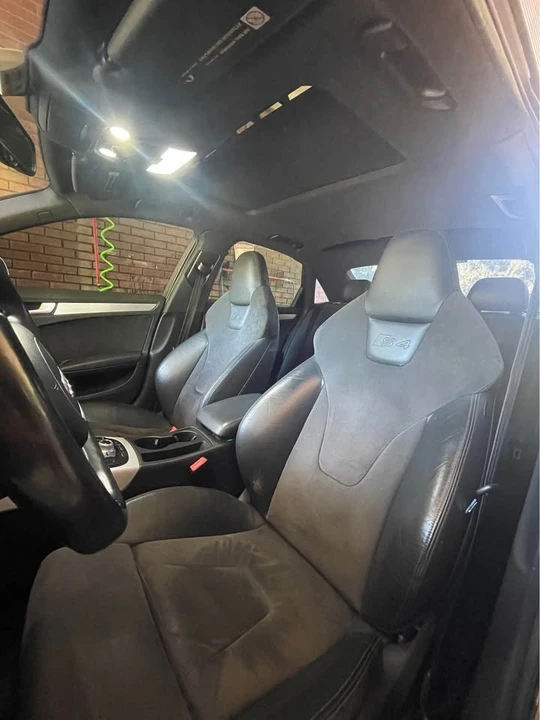 2013 Audi B8 S4 - Image 8 of 10