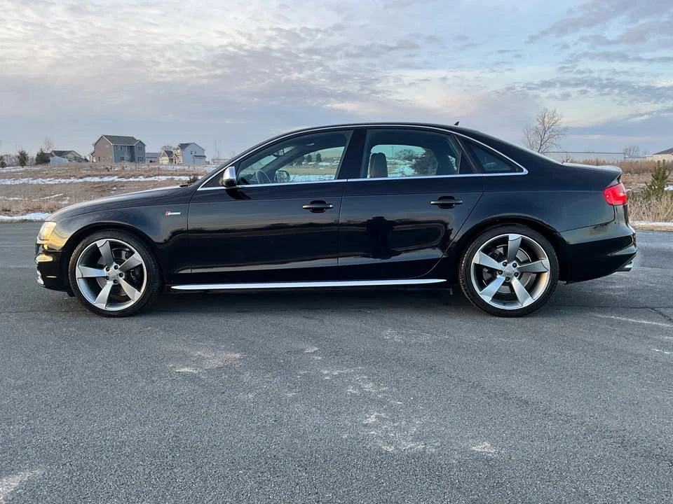 2013 Audi B8 S4 - Image 2 of 20