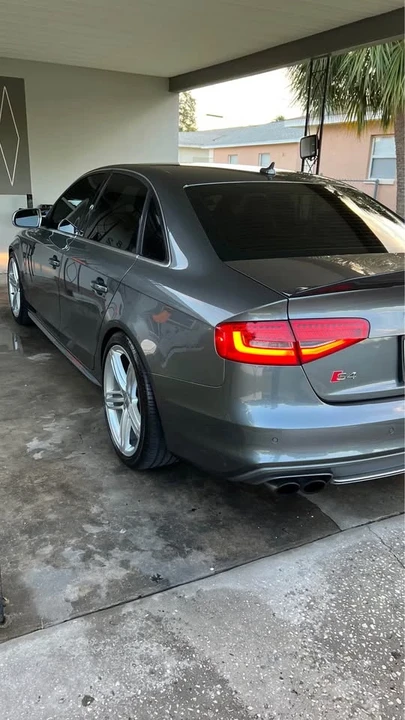 2013 Audi B8 S4 - Image 2 of 20