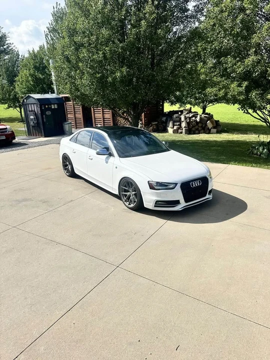 2013 Audi B8 S4 - Image 3 of 3