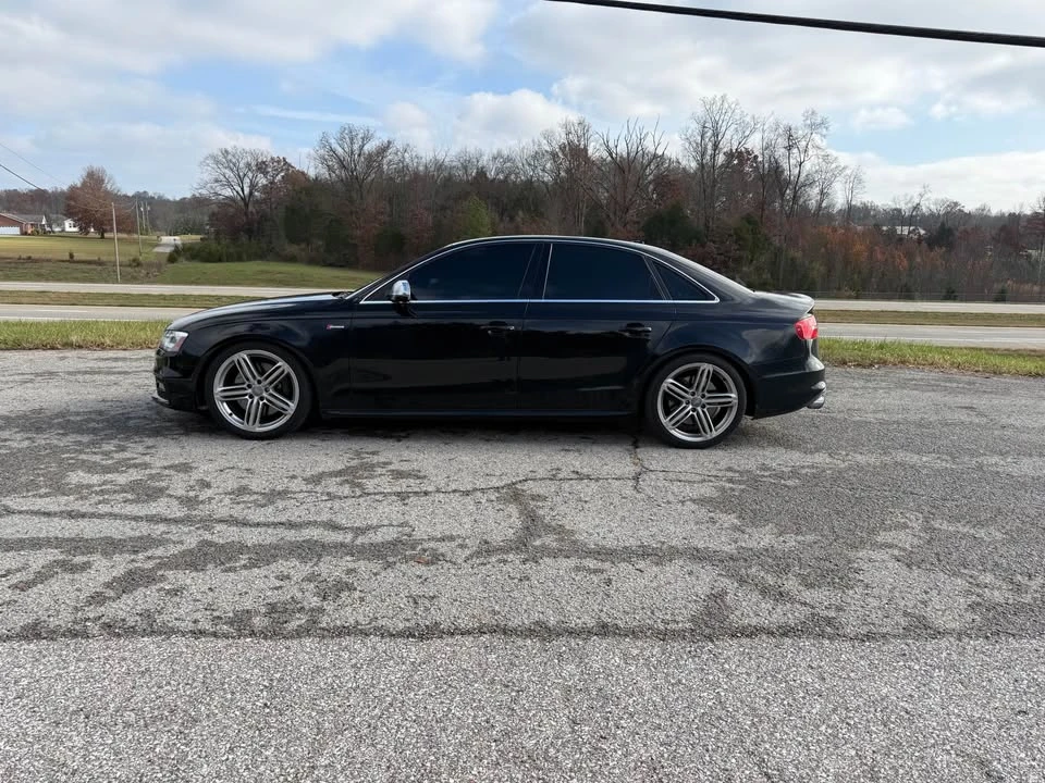 2013 Audi B8 S4 - Image 2 of 11