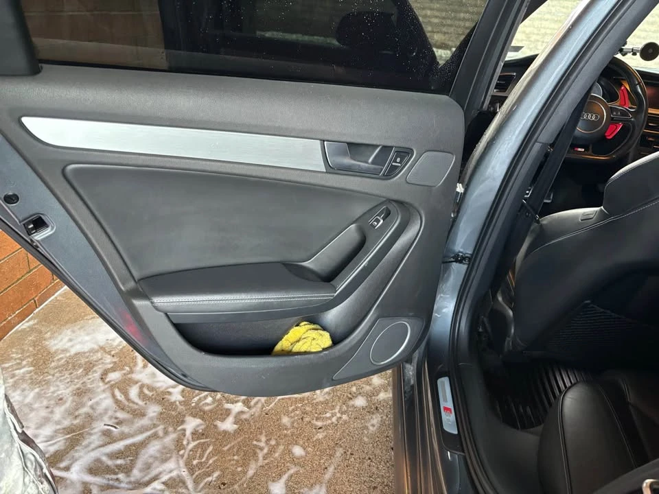 2013 Audi B8 S4 - Image 4 of 12